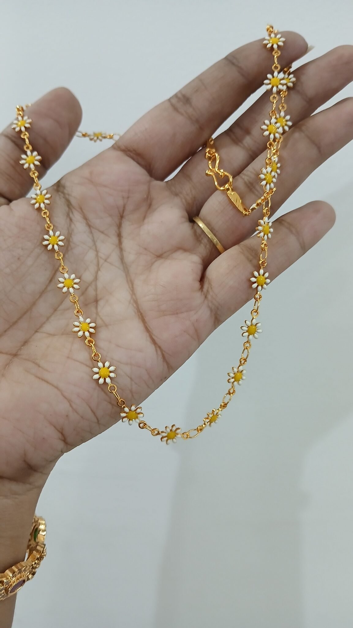Flower chain - Nandhana Collections