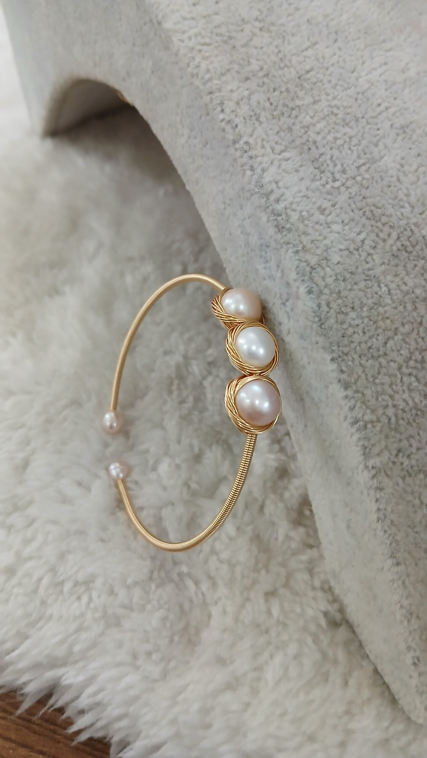 3 Big size real pearl imported bracelet