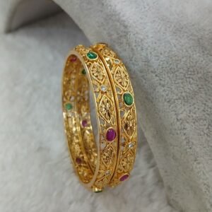 Diamond shape hand cut design