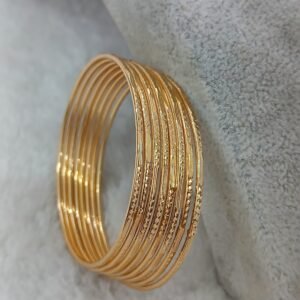 Sleek plain bangles(set of 8)