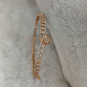 Pure zinc openable bracelet (Sleek curve design)