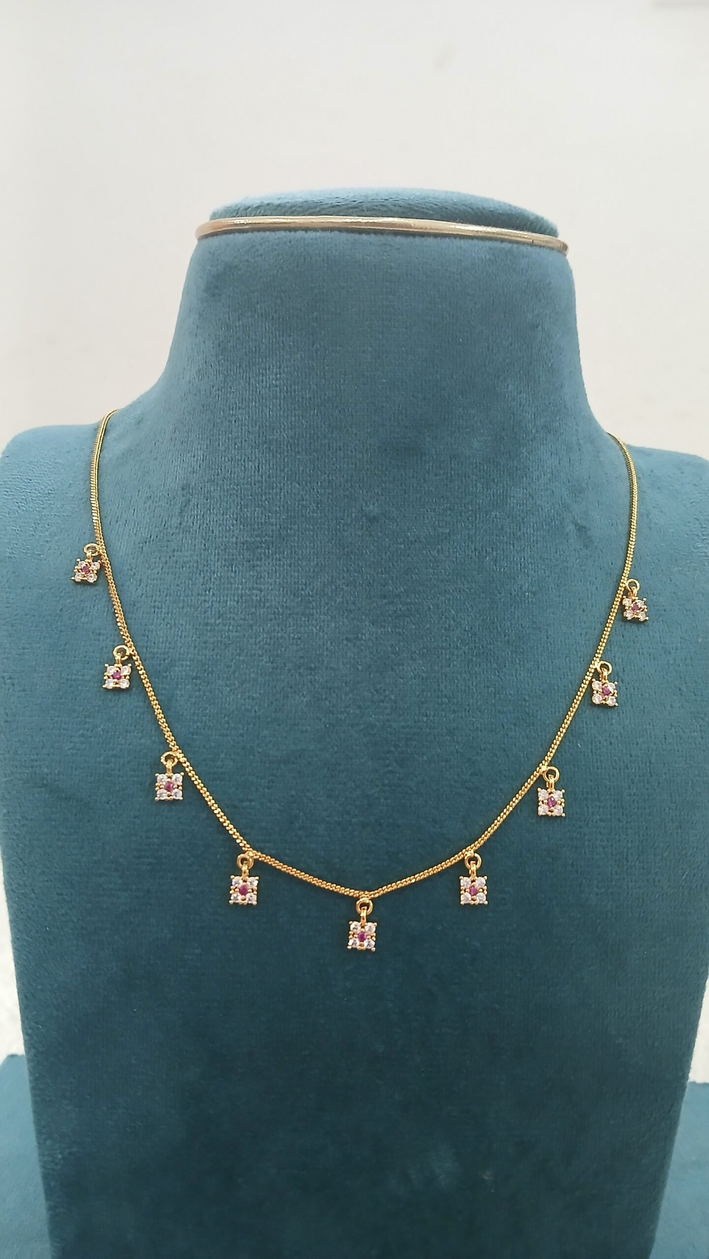 Micropolish chain with Square stone drops