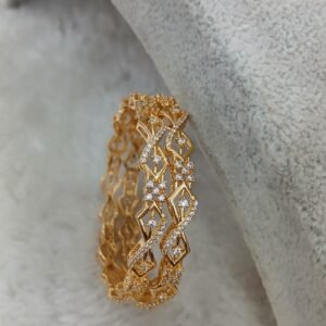 Diamond cut design white stones bangles