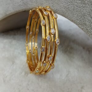 2.10 Oval uncuts plain Micropolish bangles (set of 4)