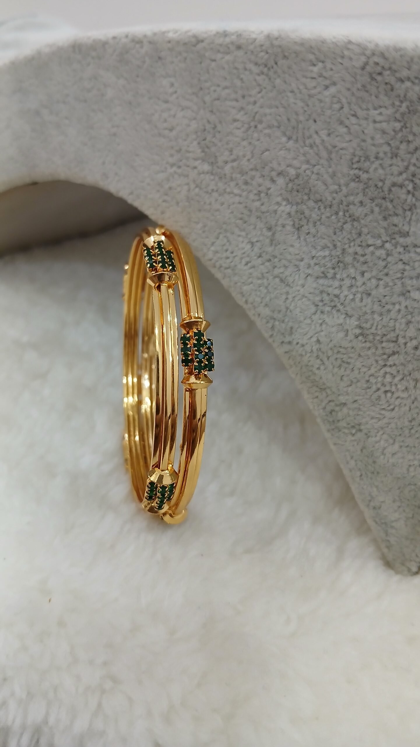 Green stone plain 3 patti pattern Micropolish bangles