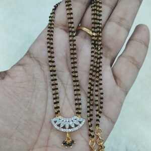 Diamond finish pendant with blackbeads